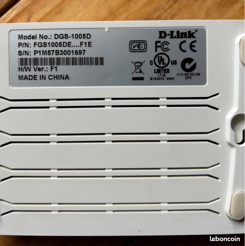 Commutateur réseau 5 ports 10Gbits (image 3)