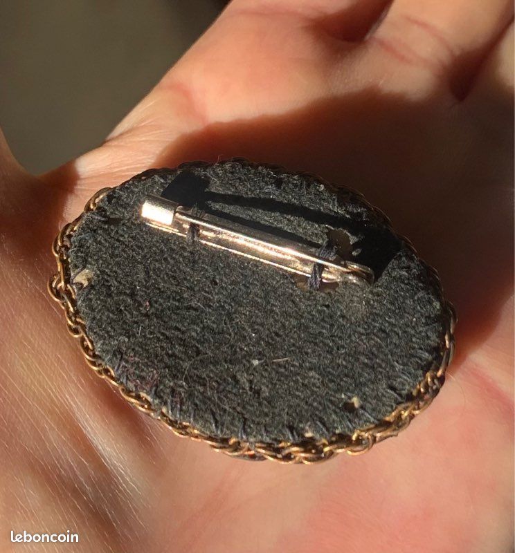 Ancienne broche en cristaux noirs vintage (image 7)