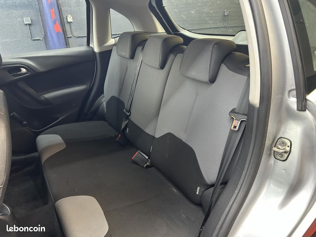 Citroen c3 1.1 60 attraction-distribution faite (image 19)