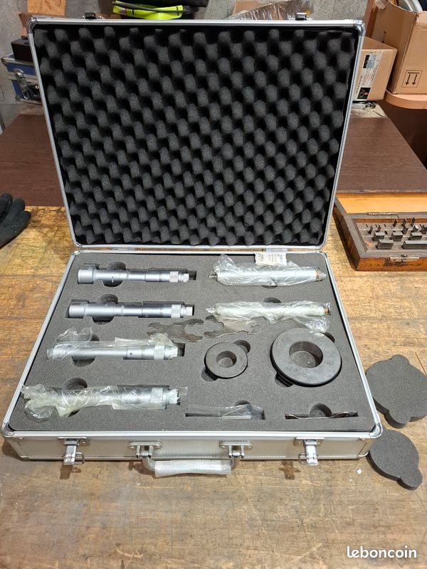 Boite micrometre interieur holex (image 1)