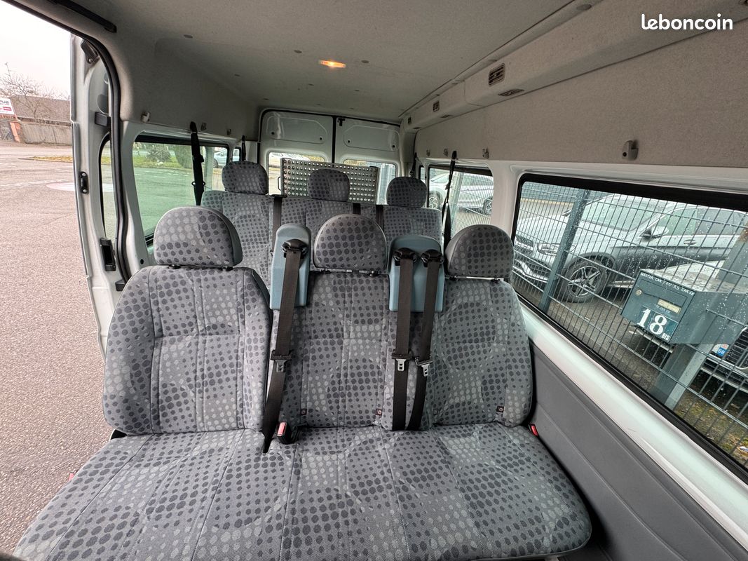 Ford Transit Kombi 9 Places 2.2 TDCI 115CH 9 Places + TPMR 300C Garanti 1an (image 10)
