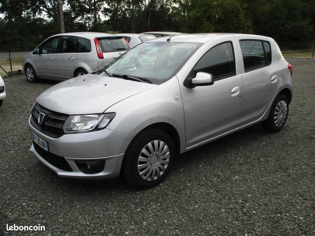 Sandero 1.5 DCI 75ch,2014,116000kms,1ère Main,Reg,Bluetooth... (image 3)