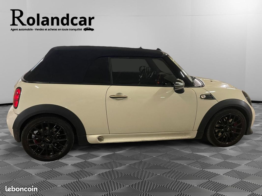 Mini cabrio mini 1.6 210 john cooper works (image 6)