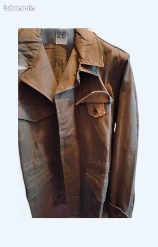 Veste militaire (image 1)