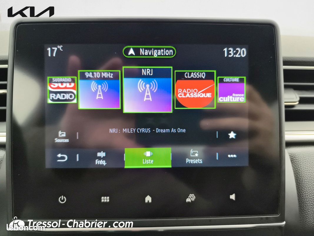 RENAULT Captur E-Tech 145 - 21 Intens (image 16)