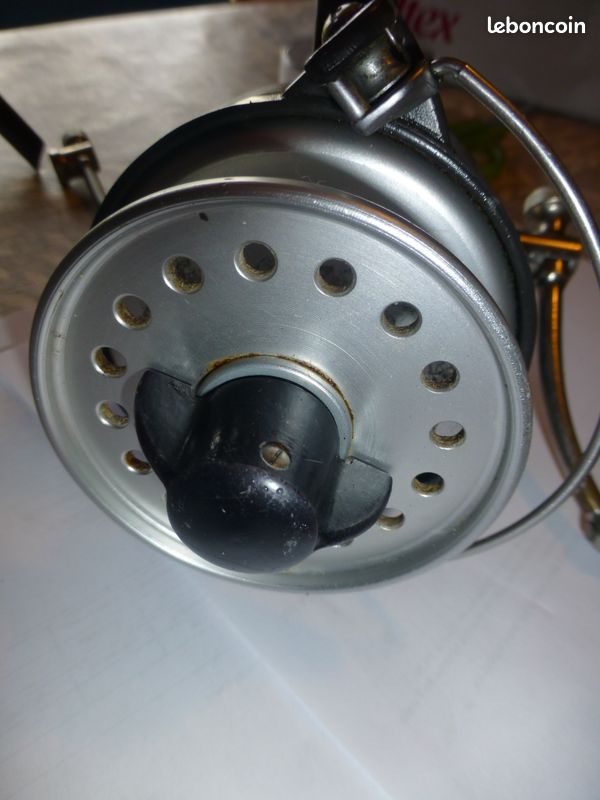 MOULINET CRACK 300 EUR 49,90 - FR