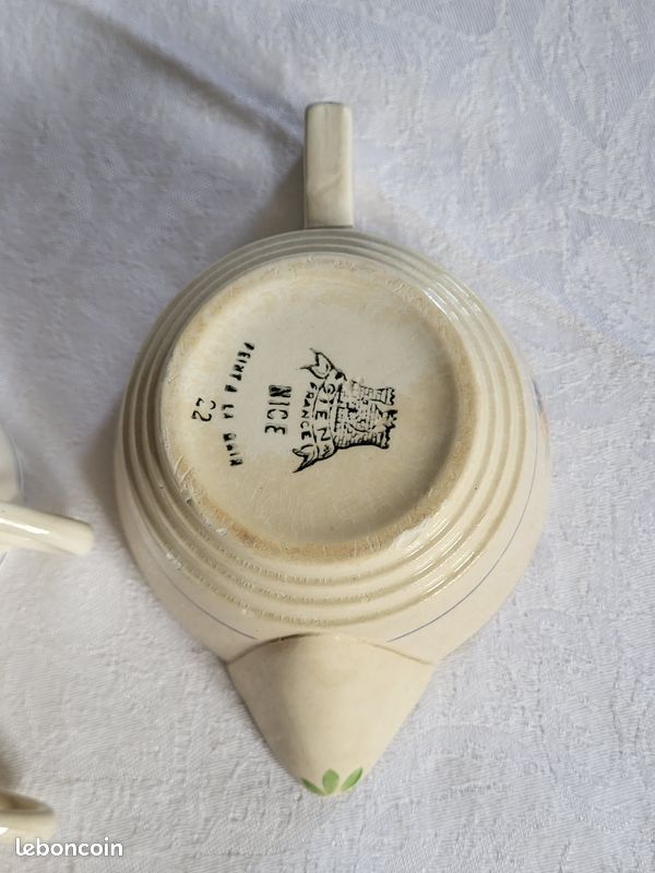 Tasses à café, à thé et crémier Gien, brocante (image 9)
