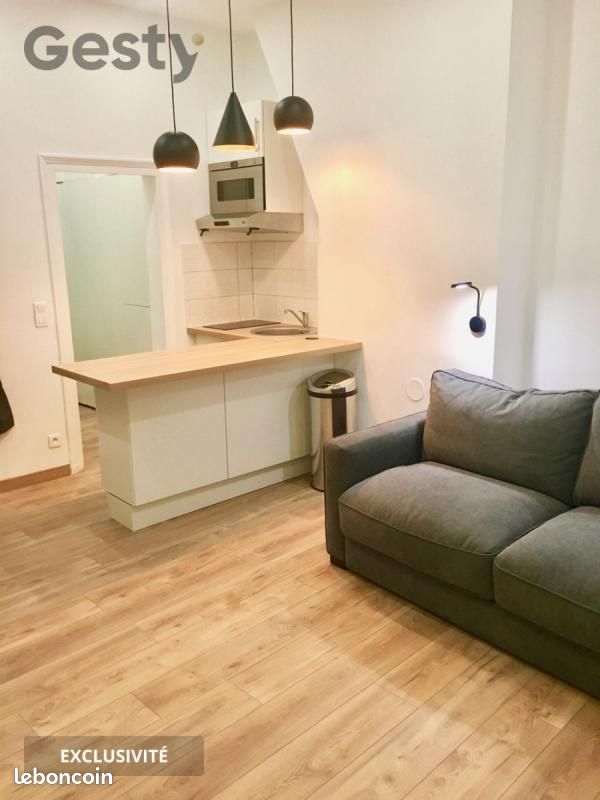 Appartement 1 pièce 21 m² · à Paris · 21 m² · 230 000 €