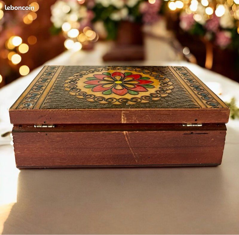 Boîte à Bijoux En Bois Charmante – Occasion – Sans Marque – Parfaite Pour Rangement Ou Cadeau