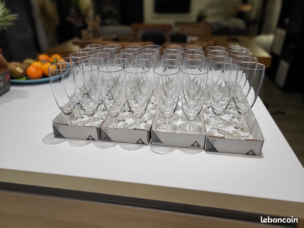 Flutes en verre (image 1)