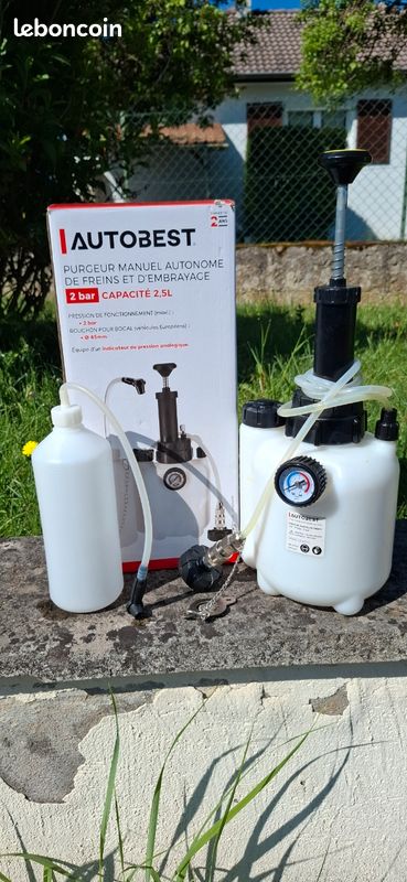 Purgeur De Frein Et Embrayage Manuel 2.5L – Facile Et Efficace Seul En Atelier