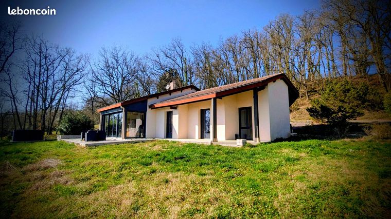 Propriété 5 pièces 142 m²