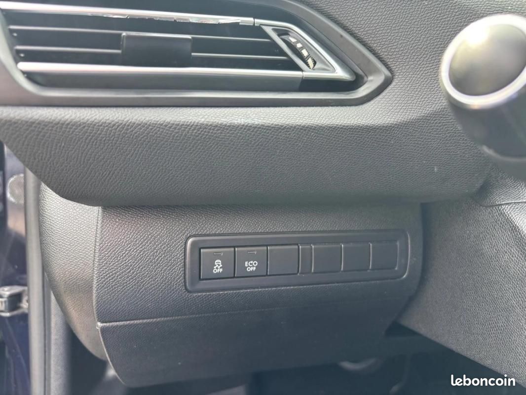 Peugeot 308 GENERATION-II 1.2 THP 130 STYLE EAT BVA (image 20)