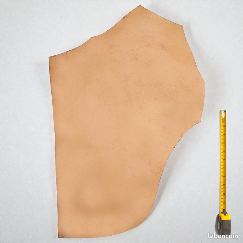 Peau de cuir tannage végétal Violet patiné épaisseur 2 mm #182 (image 2)