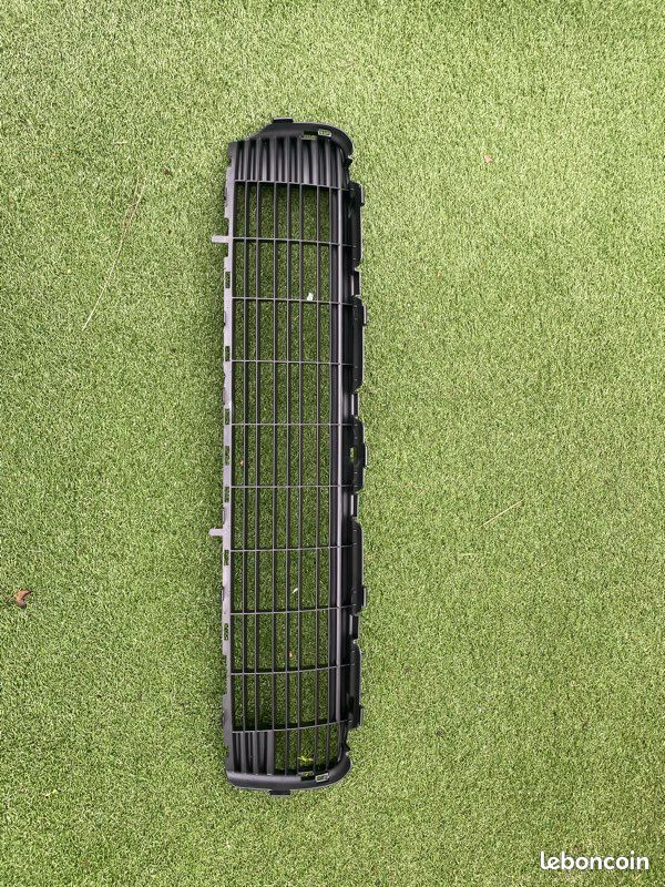 Grille calandre Peugeot 3008 (2009-2013) (image 1)