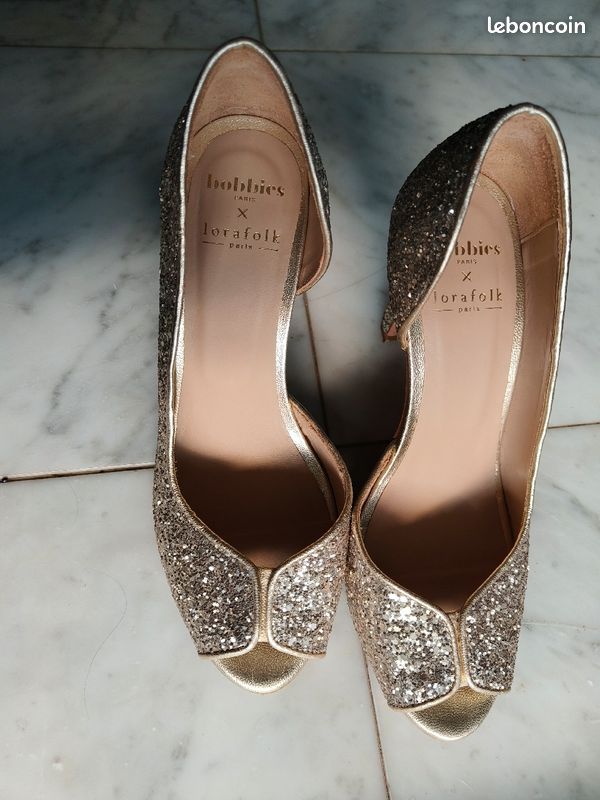 Bobbies Chaussure Rose A Talon Derbies Bout Rond Rose Bobbies