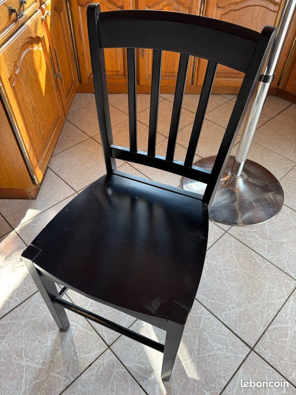 Chaises lot de 2 Une noire et une blanche (image 2)