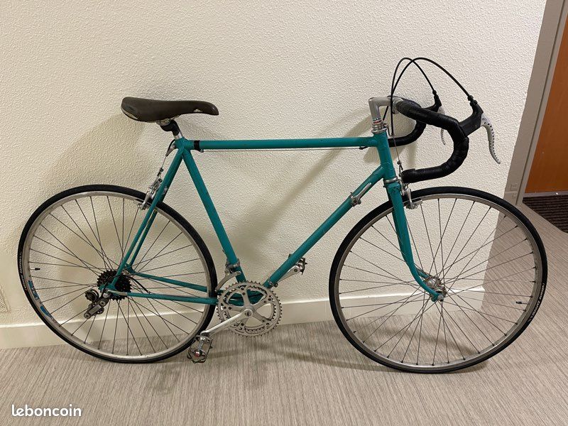 Vélo de course vintage (image 1)