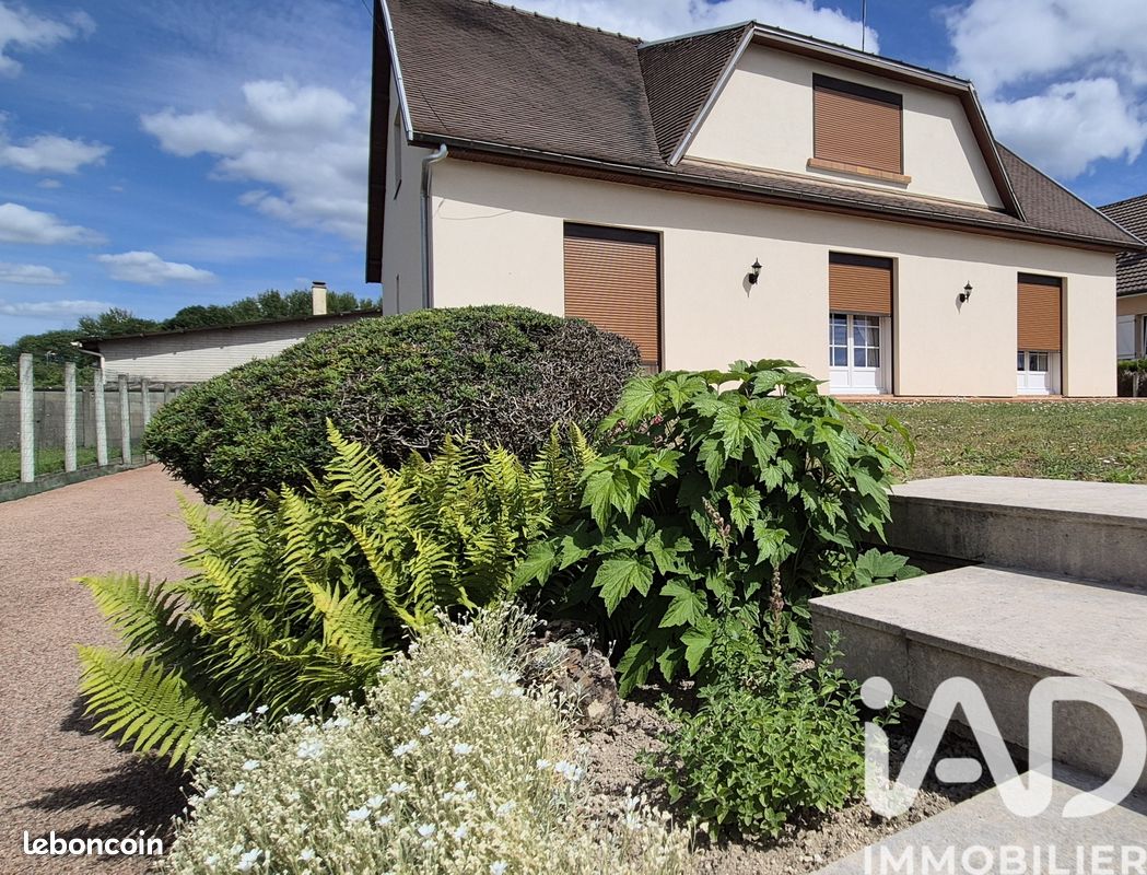 Maison 6 pièces 166 m² · à Saint-André-les-Vergers · 166 m² · 329 000 €