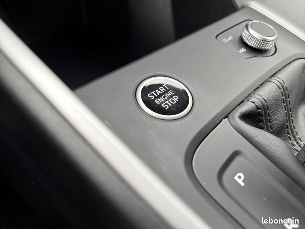 AUDI A1 Sportback 30 TFSI 116 ch S tronic 7 Design (image 16)