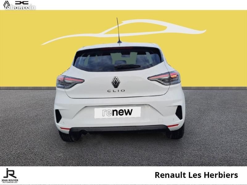 Renault Clio 1.5 Blue dCi 100ch Evolution (image 11)