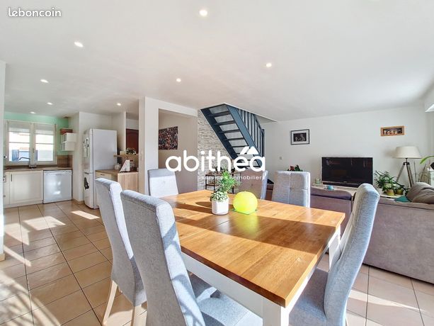 Propriété 4 pièces 85 m²