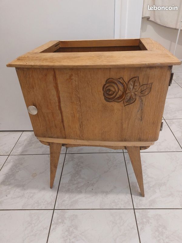 Petit meuble (image 1)