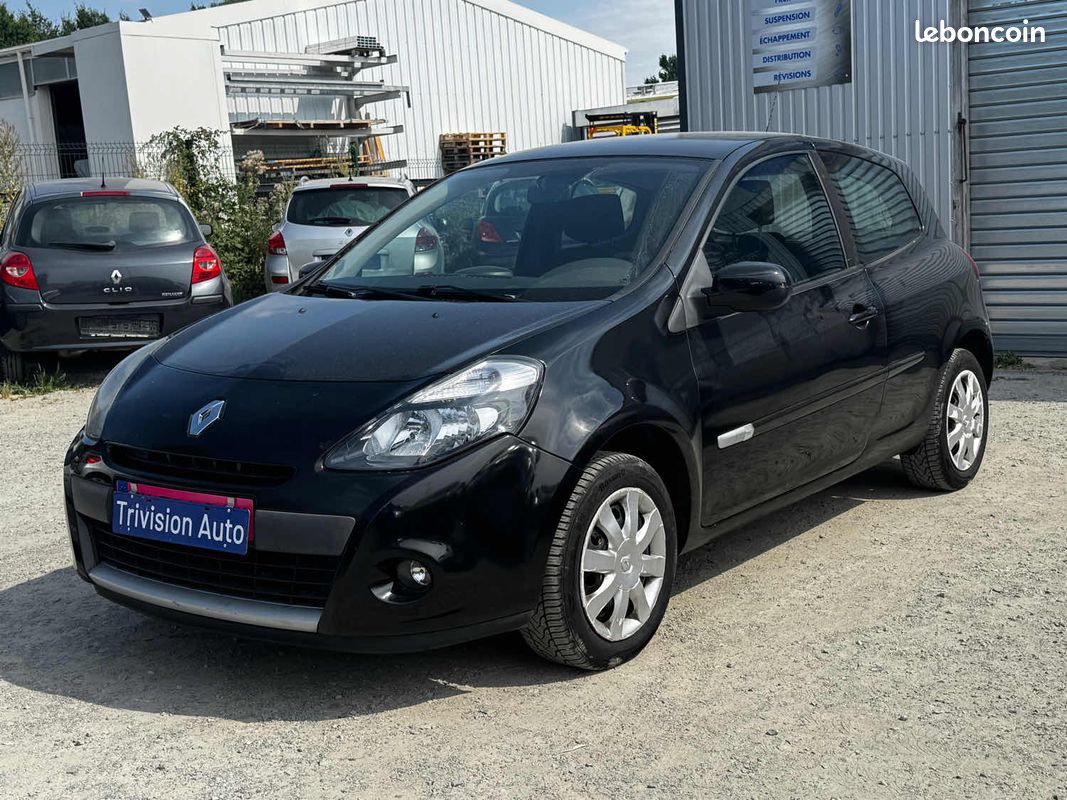 Renault clio 1.2 dynamique 2011 (image 15)