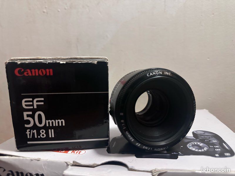 Canon EOS 550D - Appareil Photo Numérique Noir - Très Bon État - Ouvert Jamais Utilisé