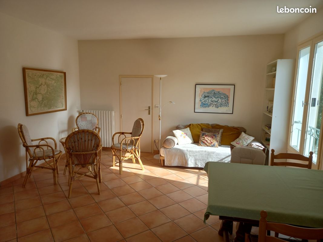 Appartement avec jardin et rivière (image 4)