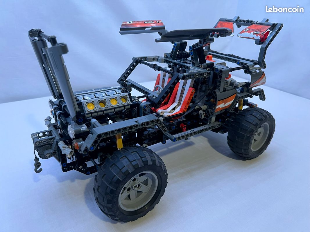 LEGO Technic 8297 Off-Roader 4x4 Tout-Terrain (image 6)