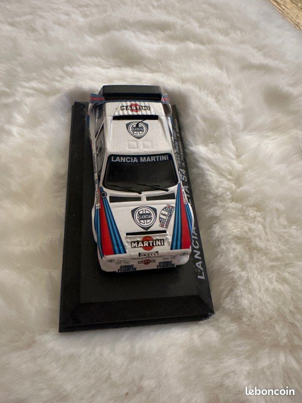 Lancia Delta S4 Toivonen 1986 - AUTOart 1/18 - Miniature Métal