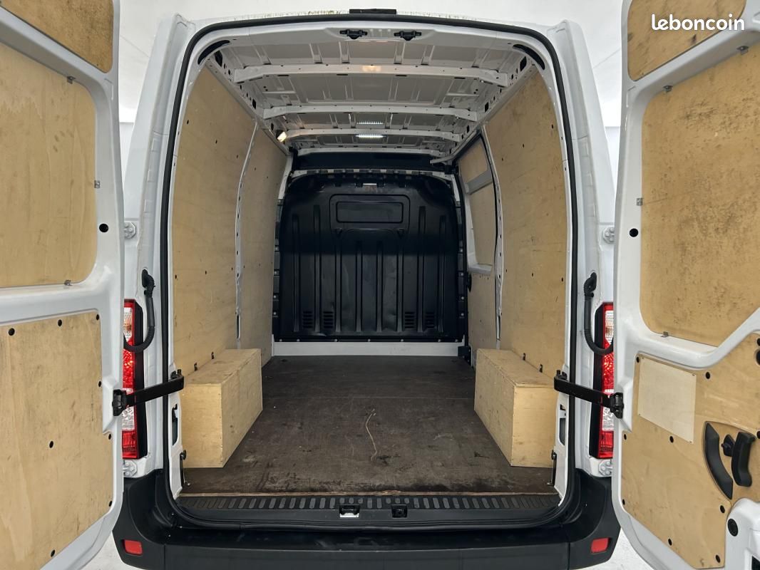 Renault Master FOURGON FGN TRAC F3500 L2H2 BLUE DCI 135 CONFORT (image 19)