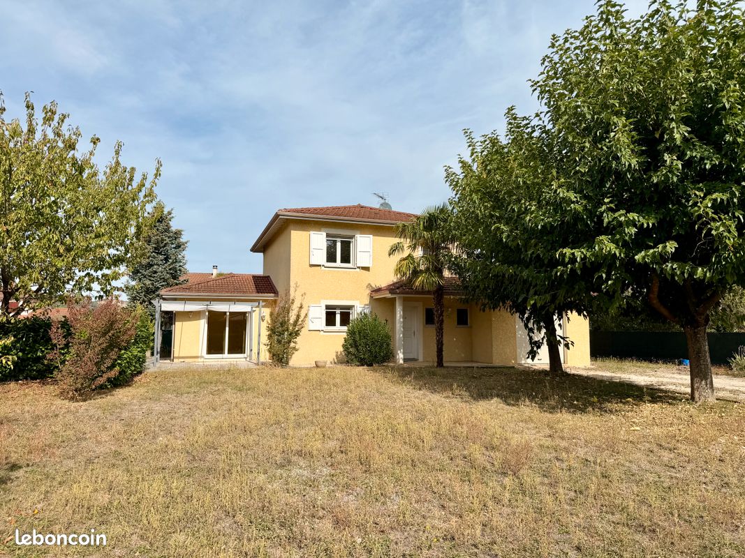 Maison 5 pièces 114 m² · à Saint-Sauveur · 114,1 m² · 315 000 €