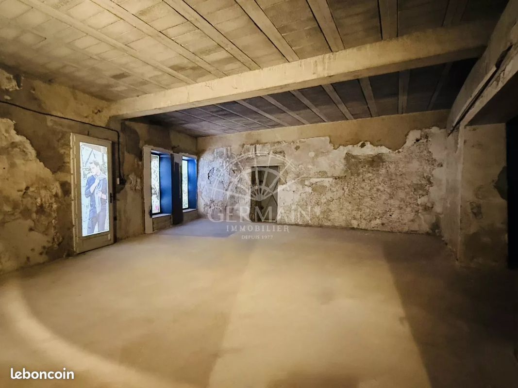 Appartement 62 m² · à L'Isle-sur-la-Sorgue · 62 m² · 144 000 €