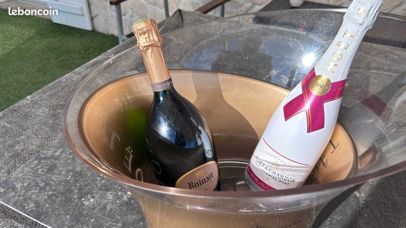 Moët Et Chandon Pewter Champagne Bucket, Champagne Glass And