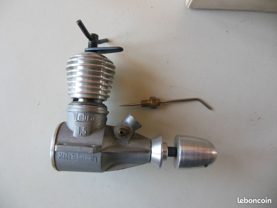 Moteurs COX à essence et à nitro pour véhicule radiocommandé