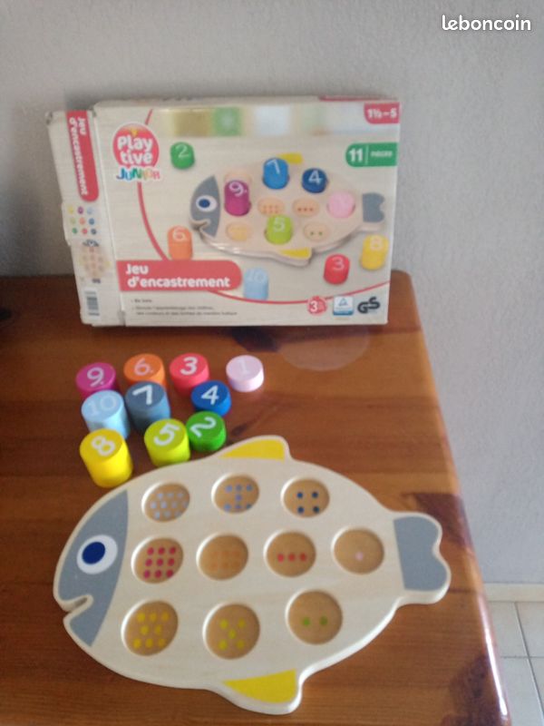 Jeu d'encastrement (image 1)