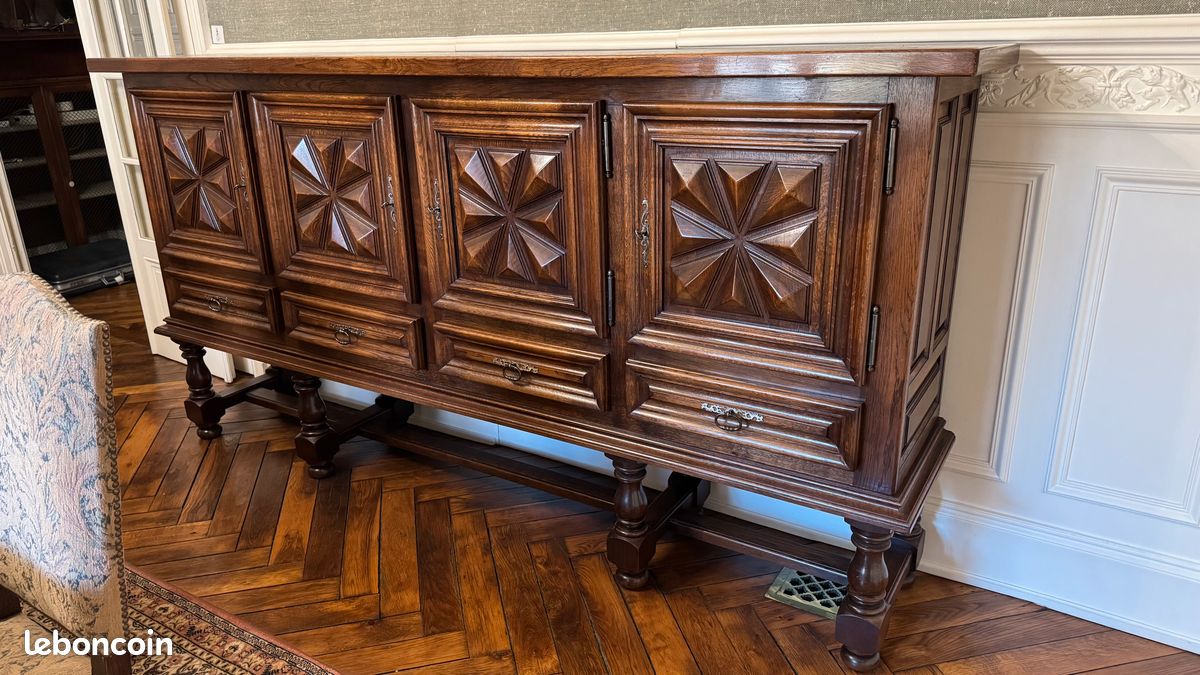 Bahut enfilade de style Louis XIII (image 1)