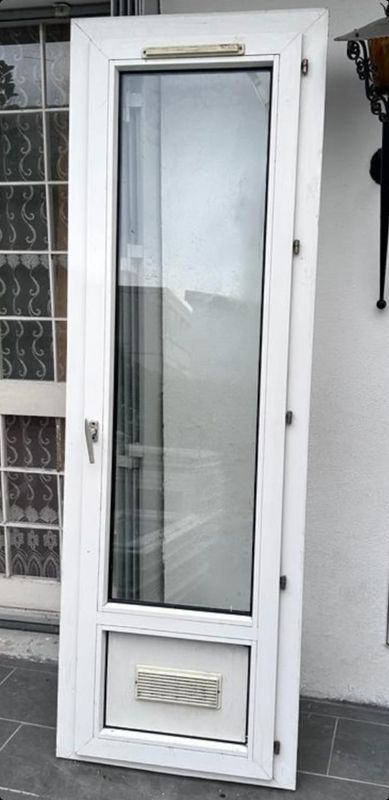 Fenêtre PVC Essentiel H.145xl.140cm 2 vantaux blanc