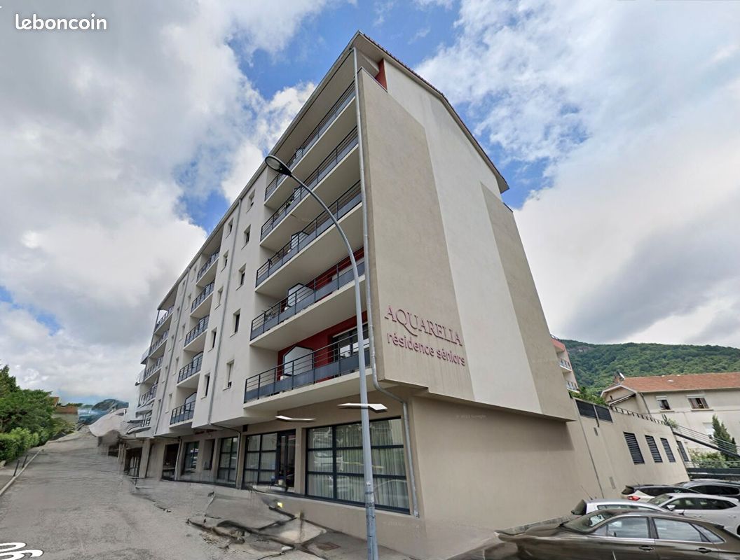 Appartement 2 pièces 33 m² · à Voiron · 33 m² · 89 000 €