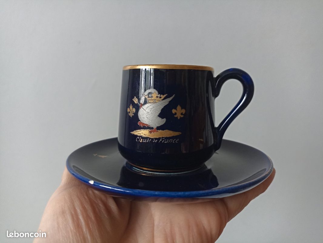 Tasse de collection en faïence (image 12)