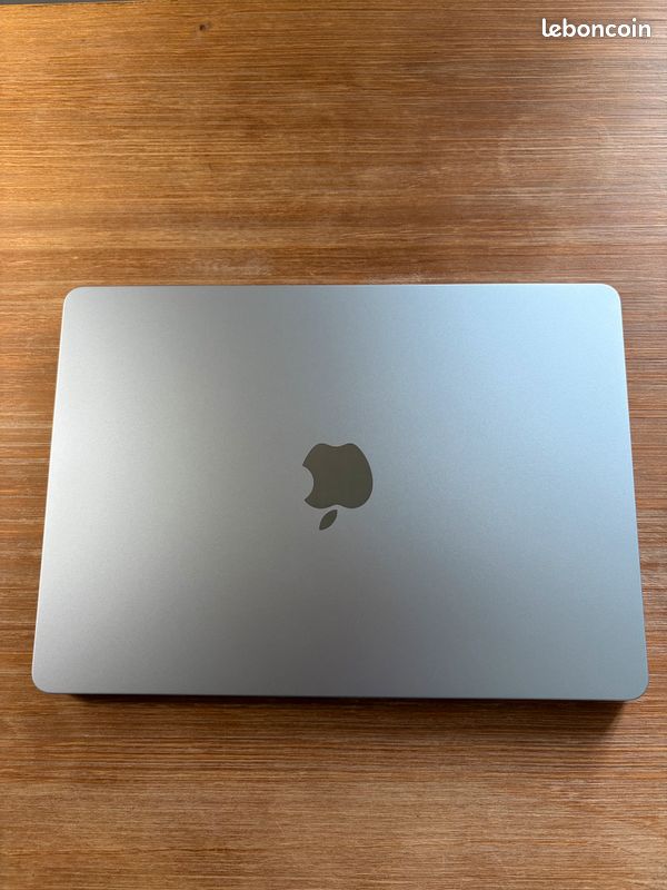 Apple Macbook Air M4 13,6", 256 Go SSD, 16 Go RAM, CPU 10 coeurs, GPU 8 coeurs, Bleu ciel (image 4)