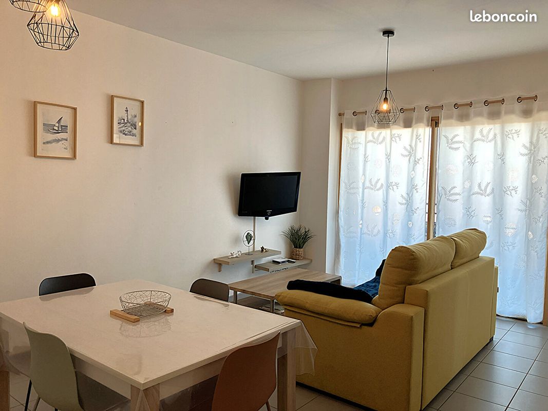 Appartement 2 pièces 45 m² · à Saint-Gilles-Croix-de-Vie · 45 m² · 725 €/mois