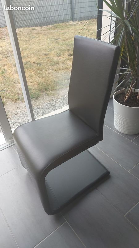 Chaise (image 2)