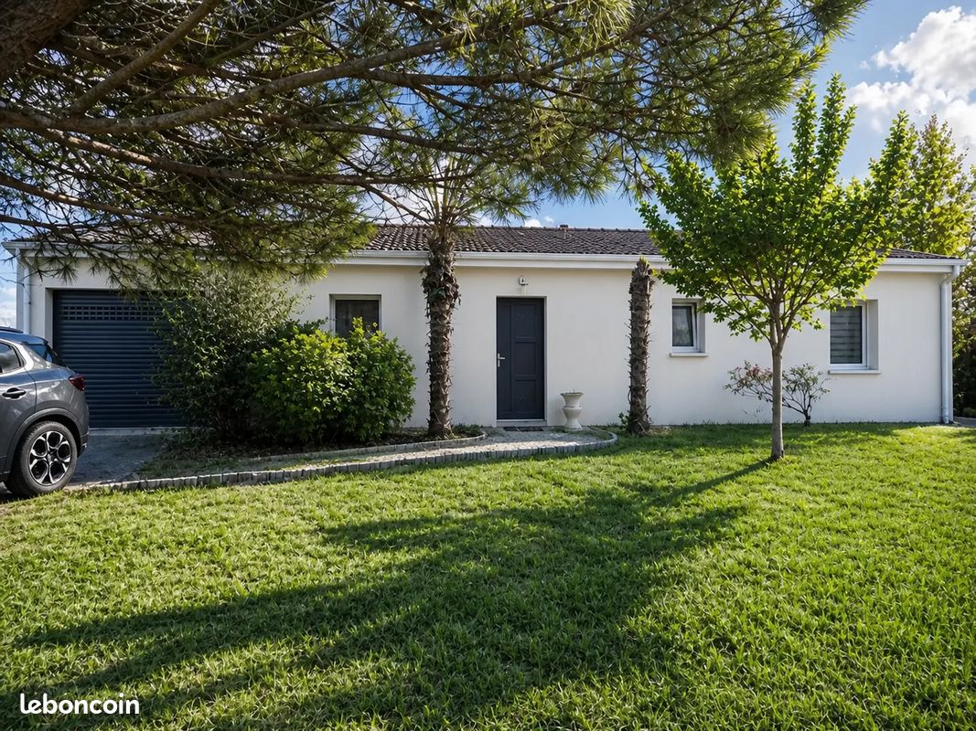 Maison 7 pièces 112 m² · à Val-de-Livenne · 112 m² · 250 000 €