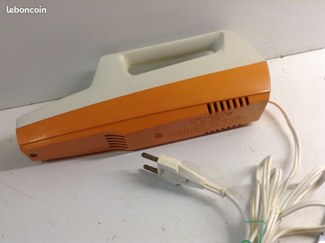 COUTEAU ÉLECTRIQUE MOULINEX VINTAGE ORANGE - MODÈLE 294 - AVEC BOÎTE ET NOTICE