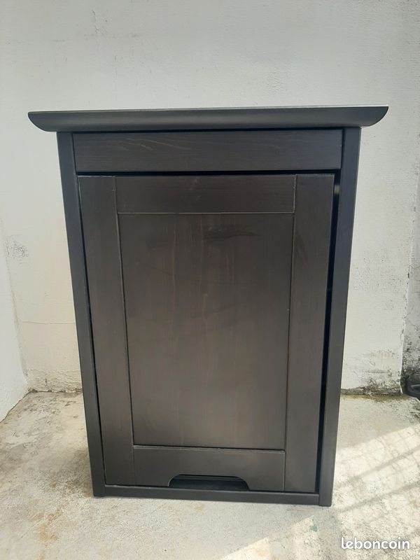 Armoire de toilette (image 1)