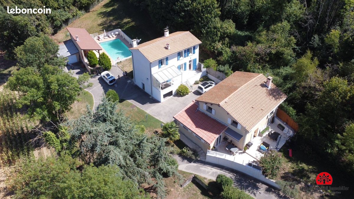 Maison 8 pièces 275 m² · à Simandres · 275 m² · 790 000 €