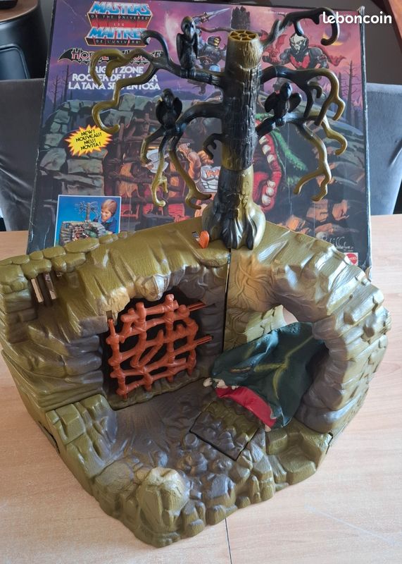 Les Maitres De L'Univers Origins - Fright Zone / Le Rocher De La Peur P Image 564057 Grande